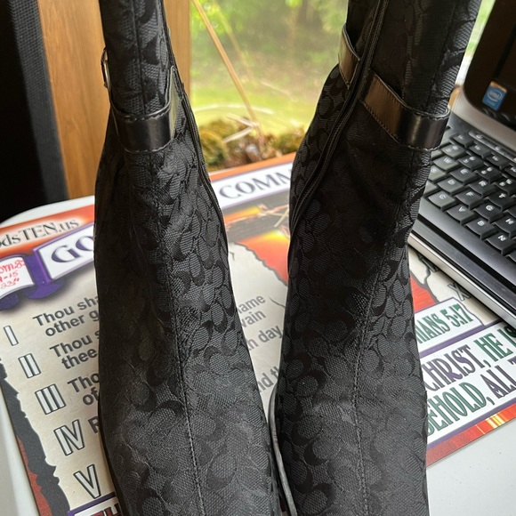 Size6 1/2 canvas logo midi calf coach boots - Picture 15 of 17